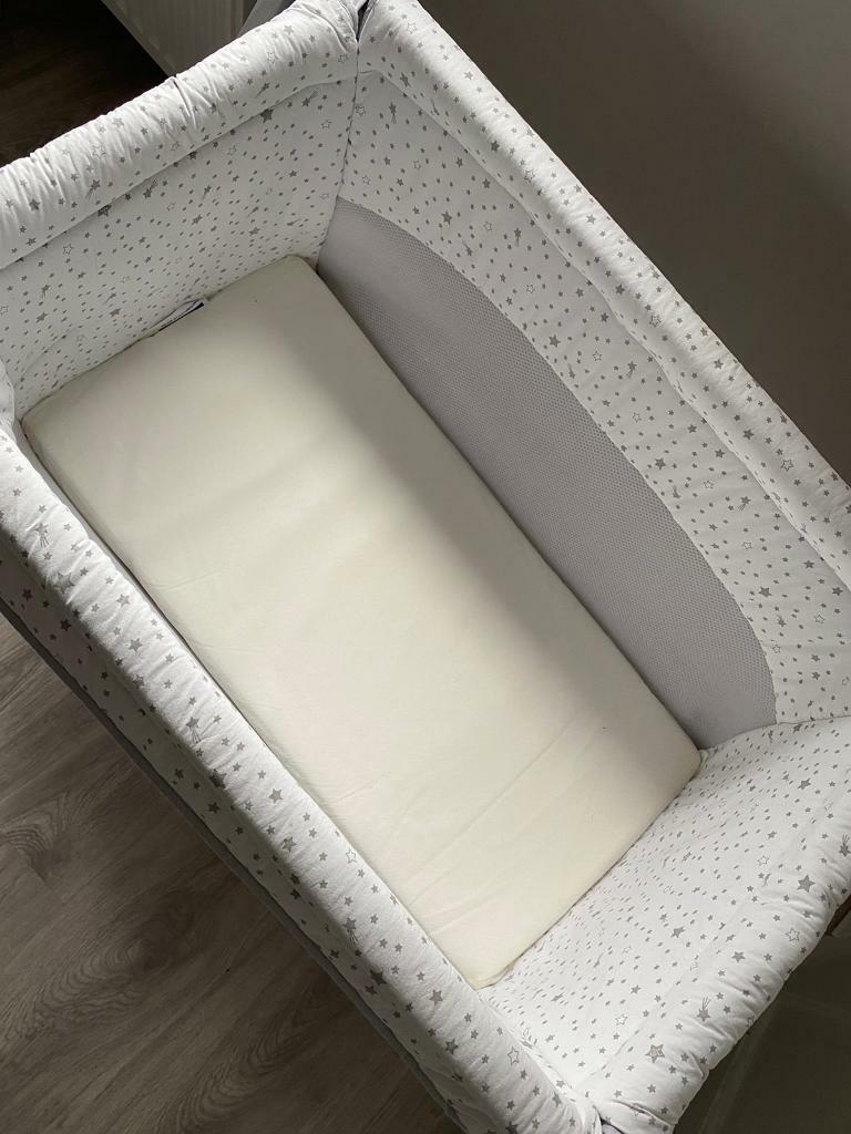 clair de lune folding crib